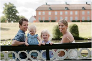 Familjefotografering Kristianstad Maltesholm slott systrar